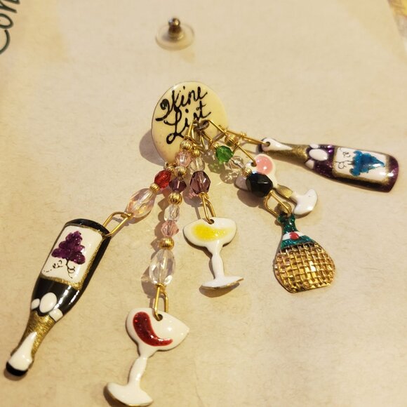 Lunch at the Ritz - Vintage WINE LIST Earrings - Picture 5 of 8